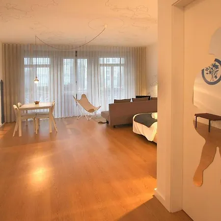 Hotel apartamentowy Guestready - Almada 15 2*