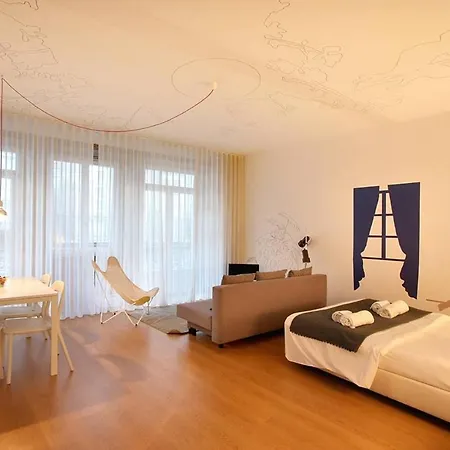 Hotel apartamentowy Guestready - Almada 15 2*